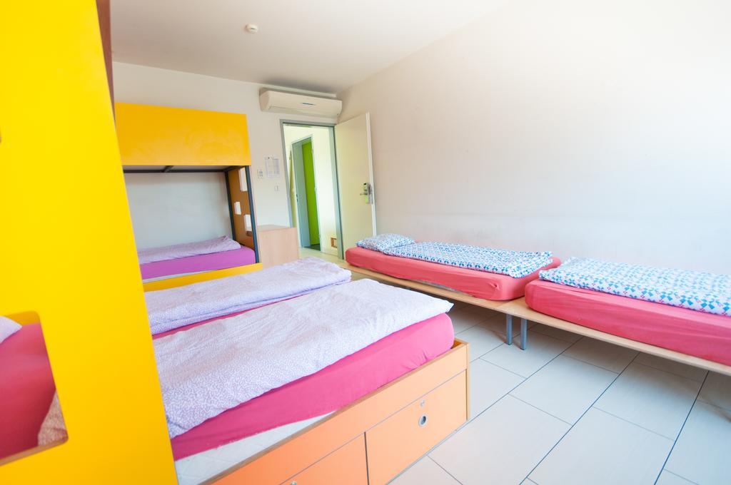 Simbol Rooms With Free Private Parking Ljubljana Phòng bức ảnh