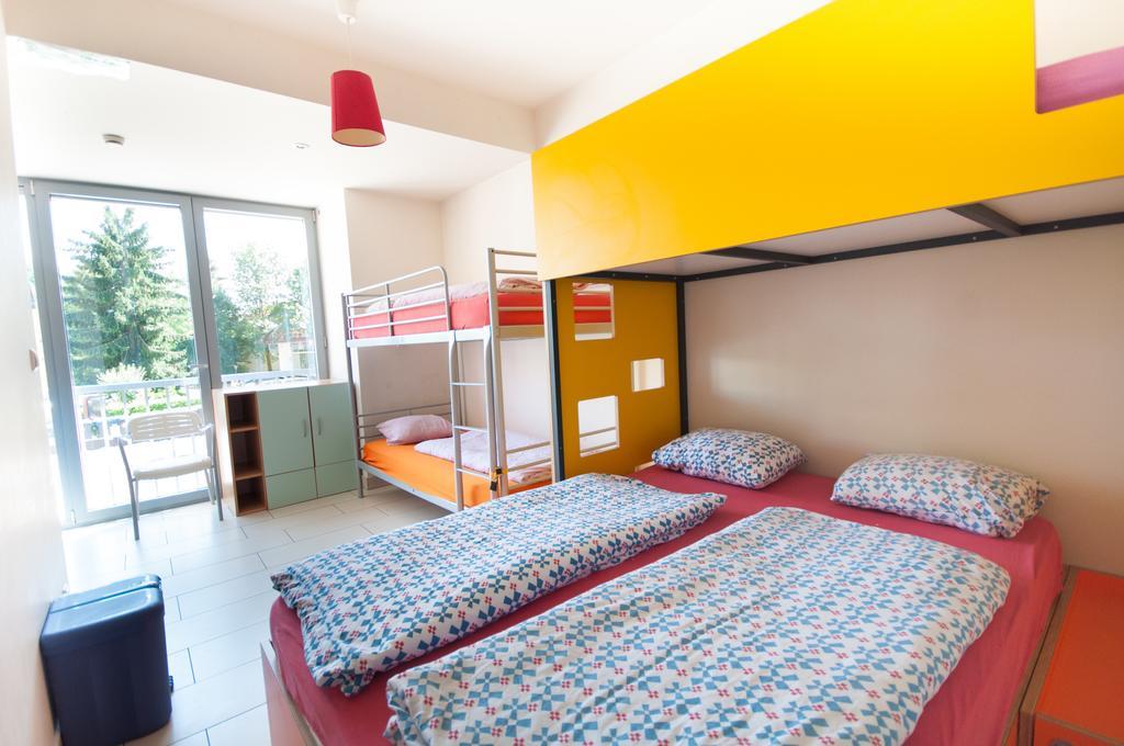 Simbol Rooms With Free Private Parking Ljubljana Phòng bức ảnh