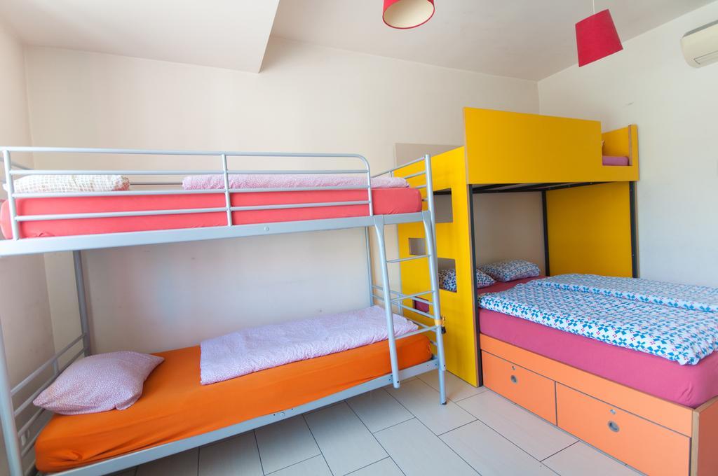 Simbol Rooms With Free Private Parking Ljubljana Phòng bức ảnh