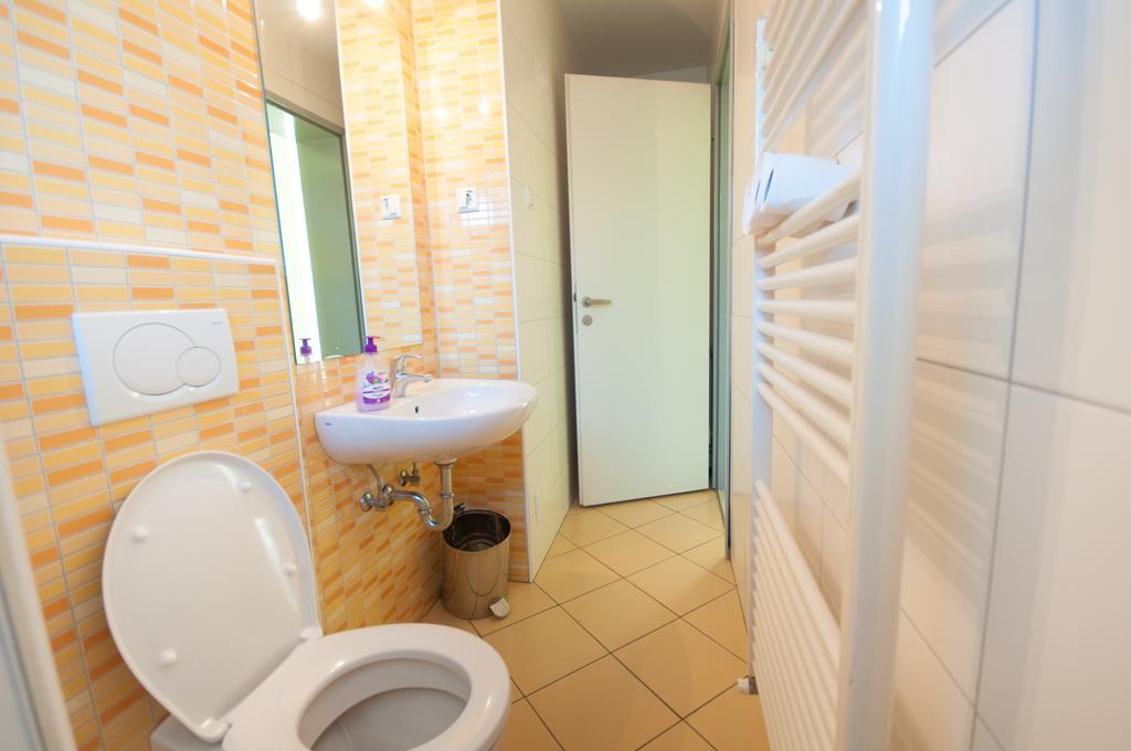 Simbol Rooms With Free Private Parking Ljubljana Phòng bức ảnh