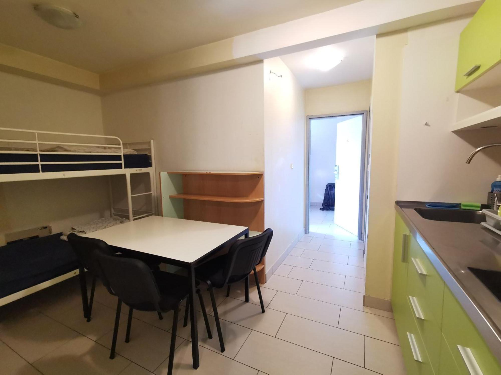 Simbol Rooms With Free Private Parking Ljubljana Phòng bức ảnh