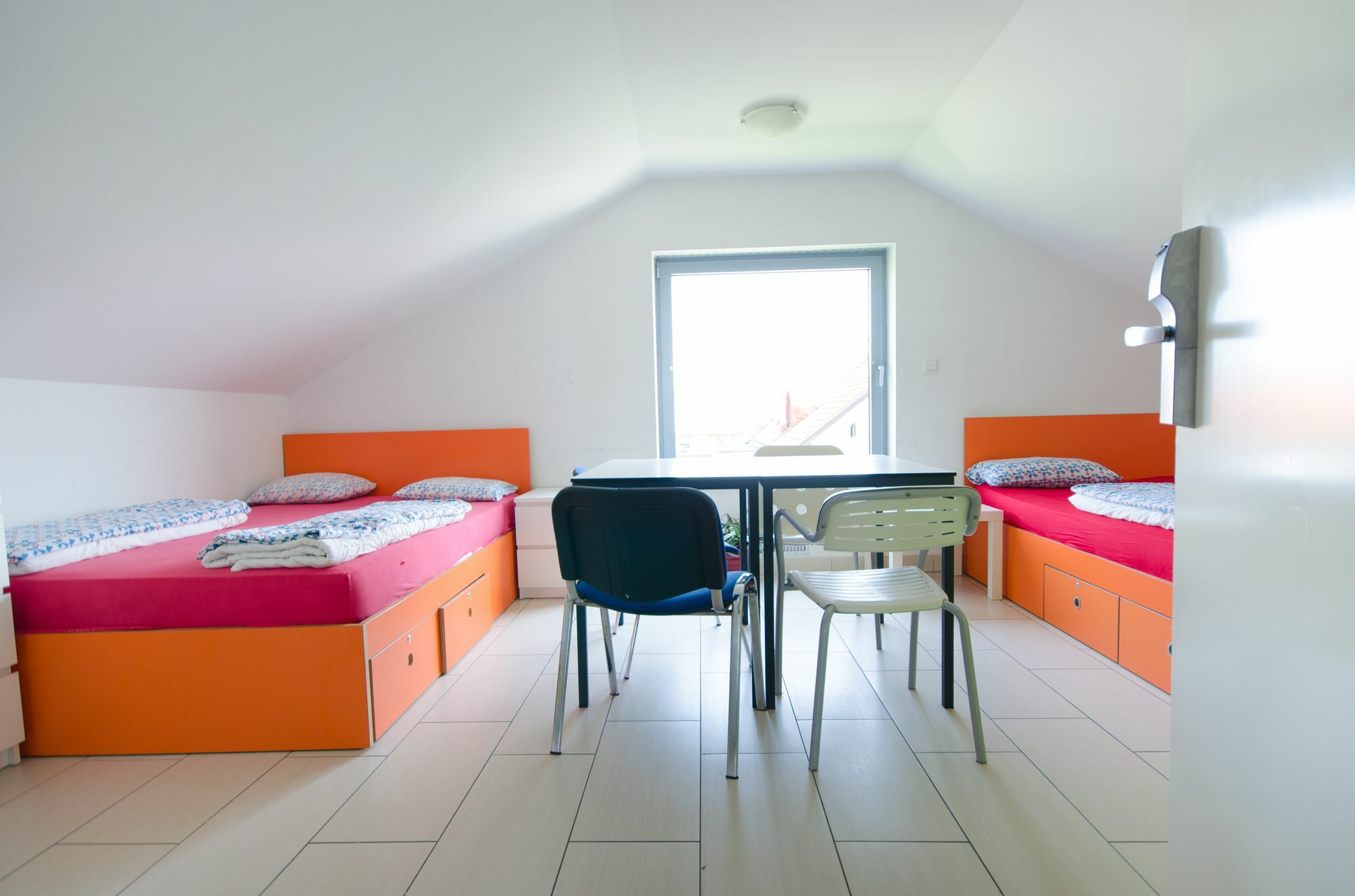 Simbol Rooms With Free Private Parking Ljubljana Ngoại thất bức ảnh