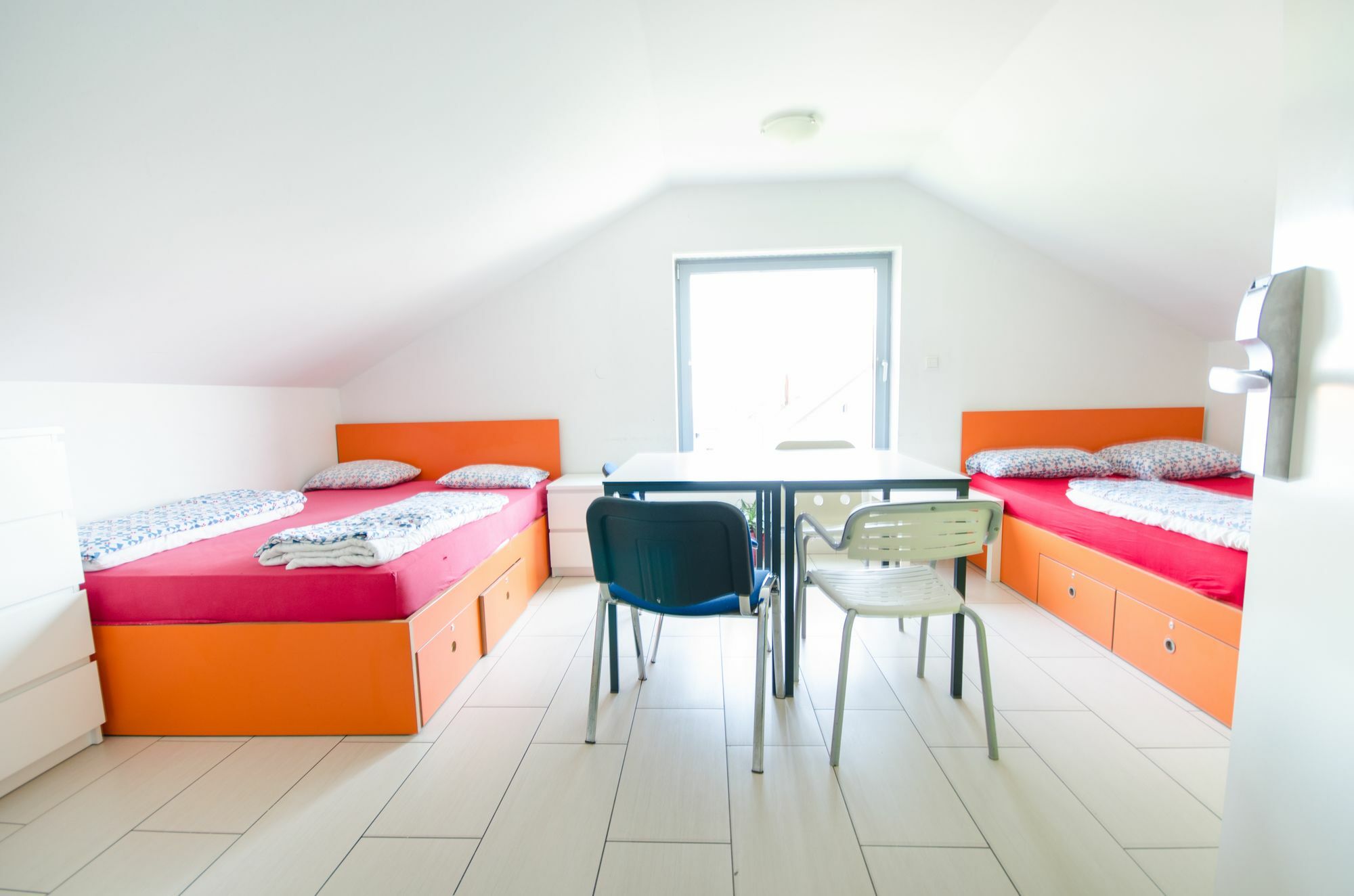 Simbol Rooms With Free Private Parking Ljubljana Ngoại thất bức ảnh