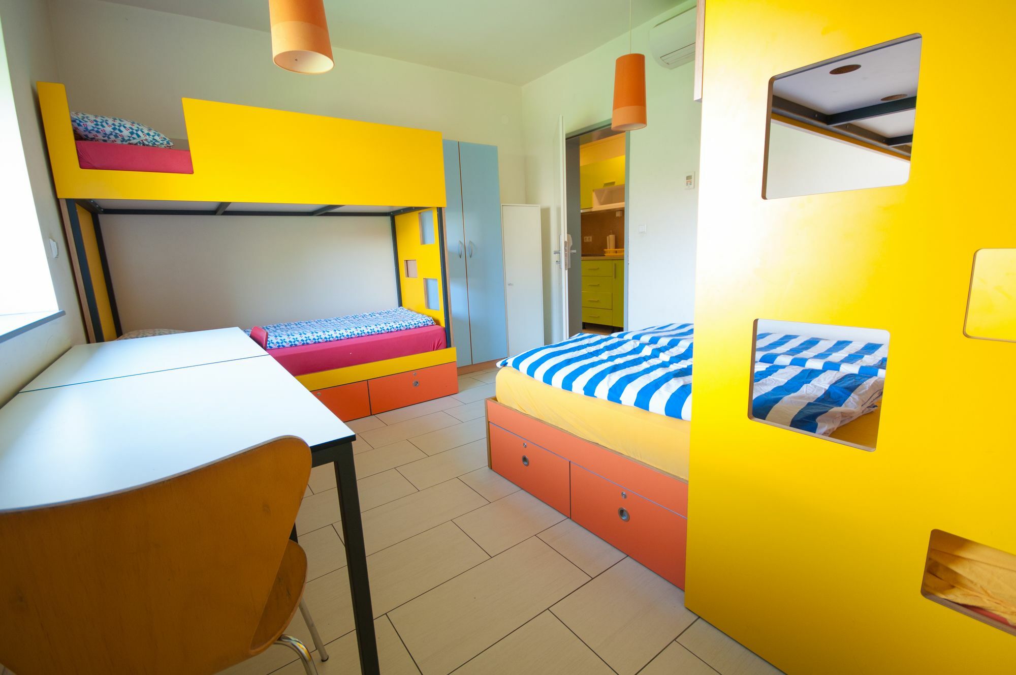 Simbol Rooms With Free Private Parking Ljubljana Ngoại thất bức ảnh